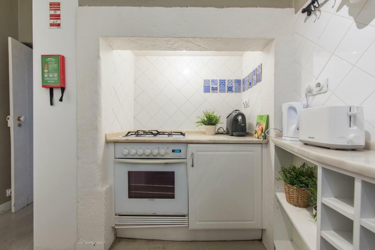 Trendy & Lightfull Apartment Lisboa Eksteriør billede